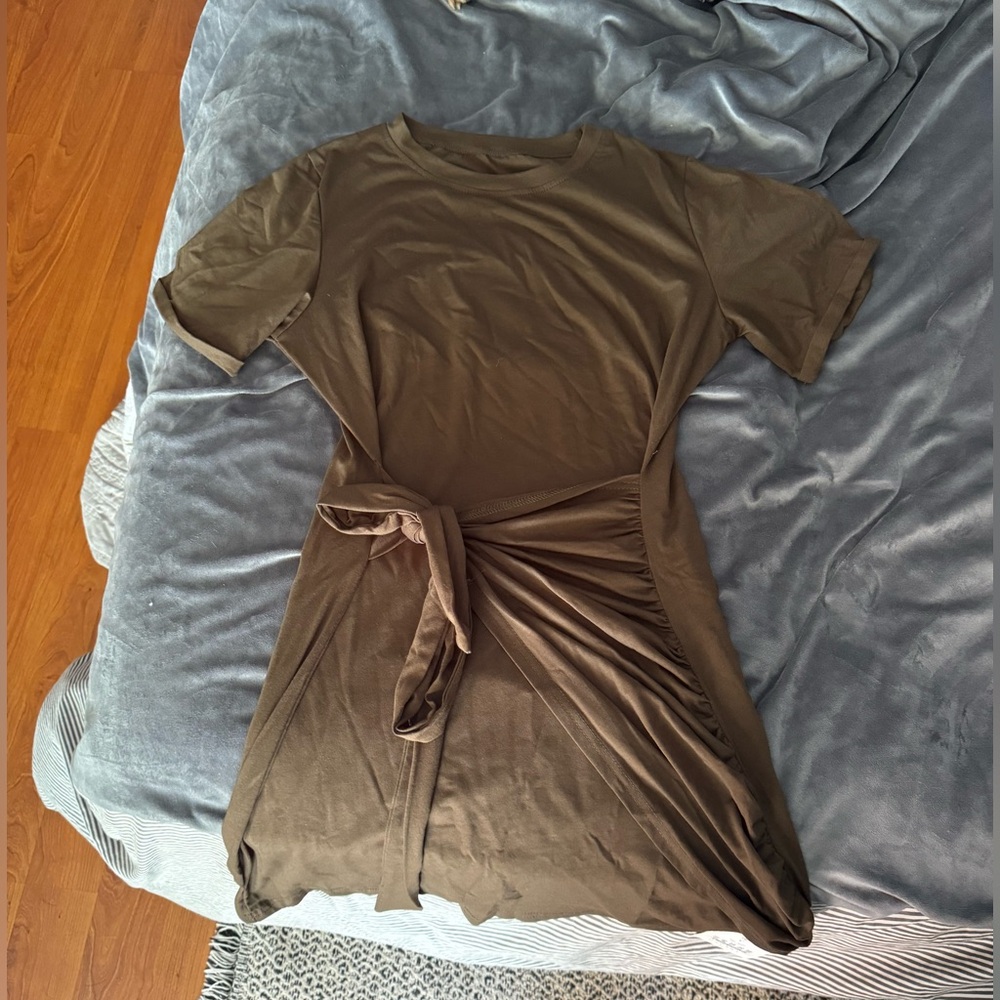 Halara Tshirt dress. Never worn